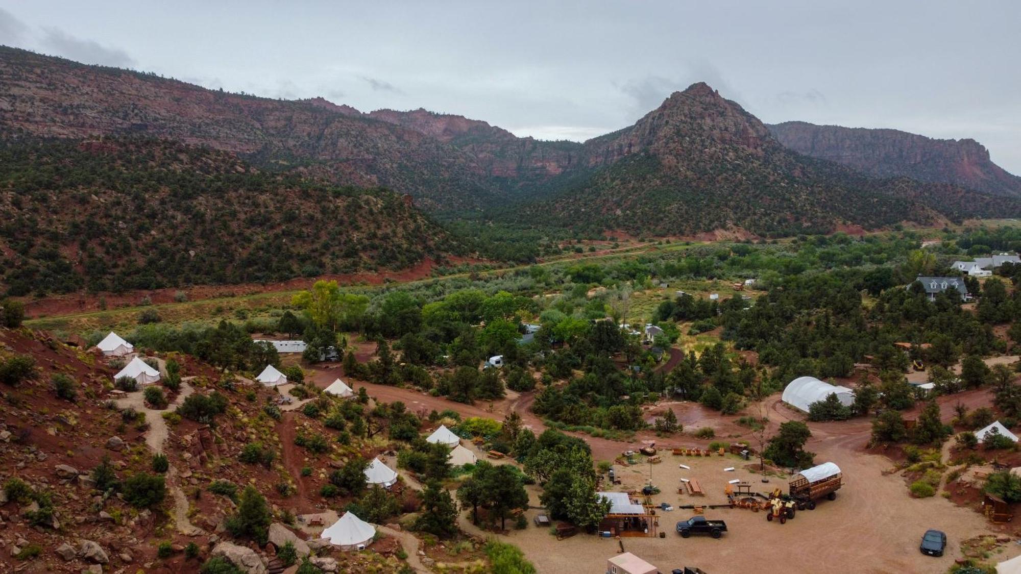 Zion Glamping Adventures Hotel Hildale Buitenkant foto